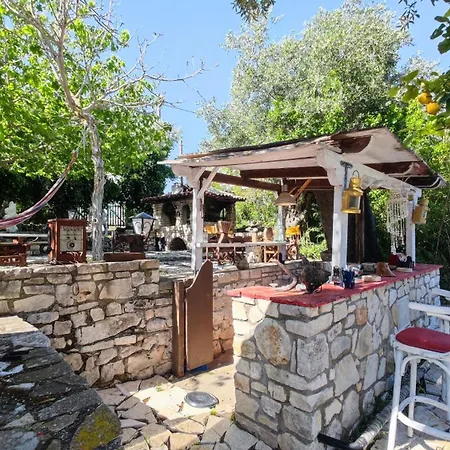 Garden Rellas