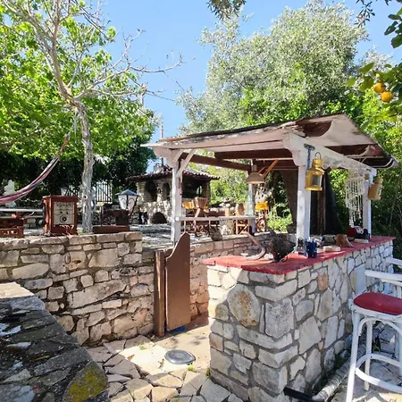 Garden Rellas